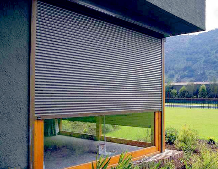 Instalación de Persianas de Aluminio